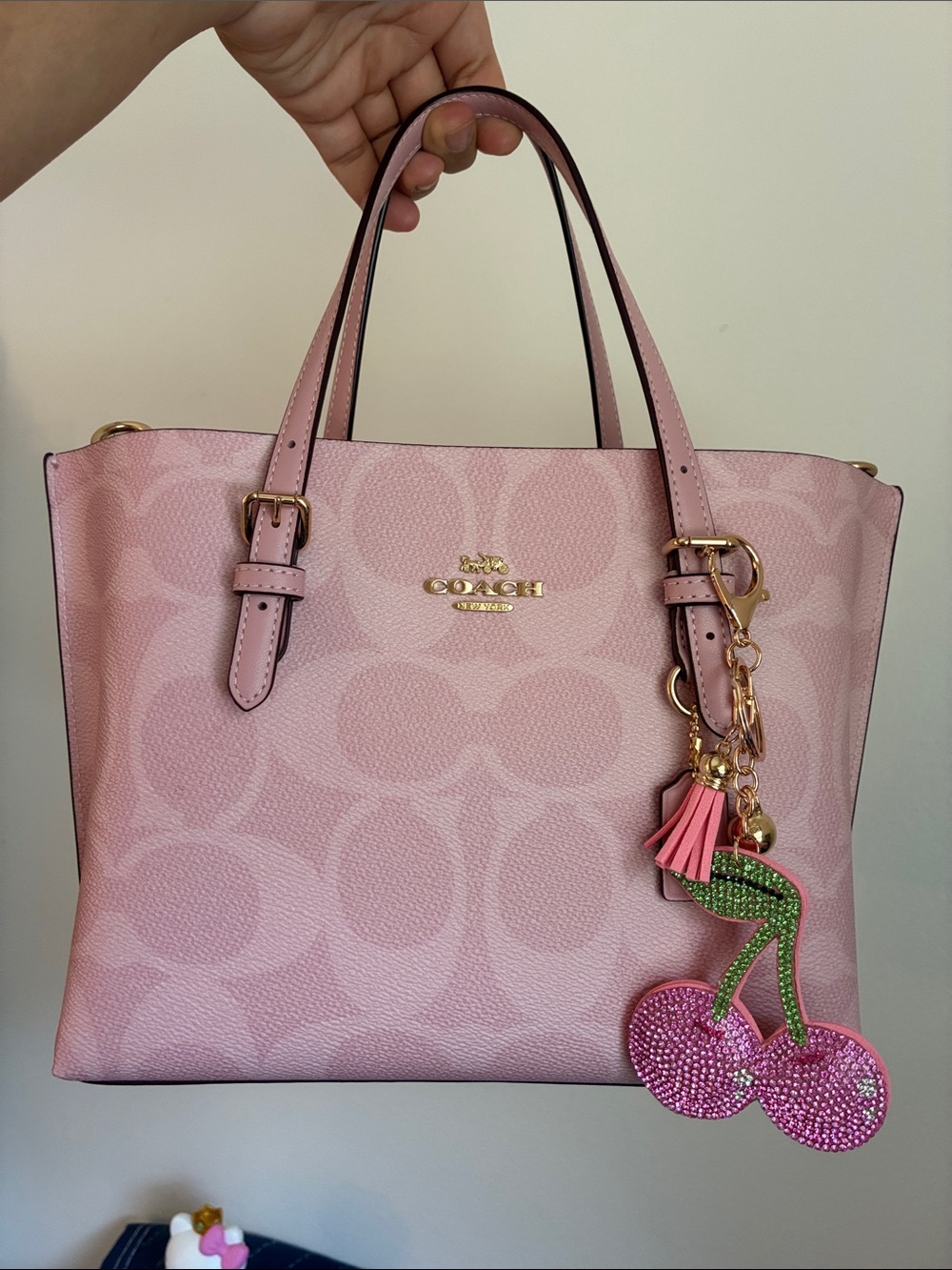 2/$20🎀Pink Rhinestone Cherry Keychain with Tassel